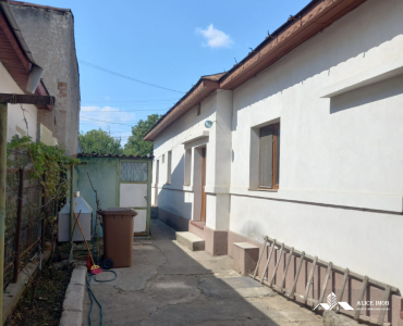 Casa tip parter 23 August